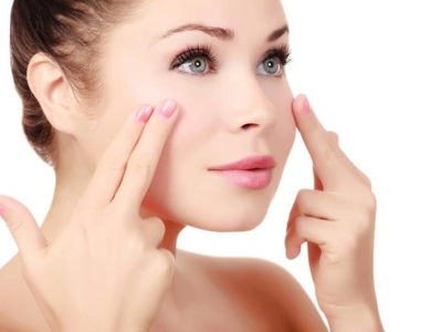 C&aacute;ch massage trẻ h&oacute;a da mặt