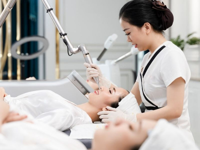 Nghề Spa l&agrave; g&igrave;? Học nghề Spa c&oacute; tương lai kh&ocirc;ng? Xem ngay!